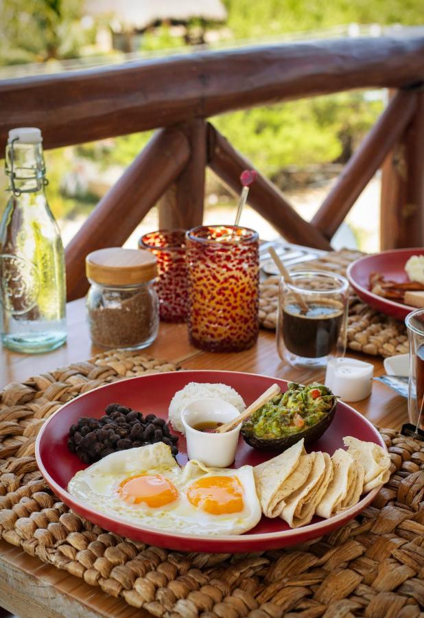El Corazon Boutique Hotel - Adults Only With Beach Club Pass Included Holbox Eksteriør billede